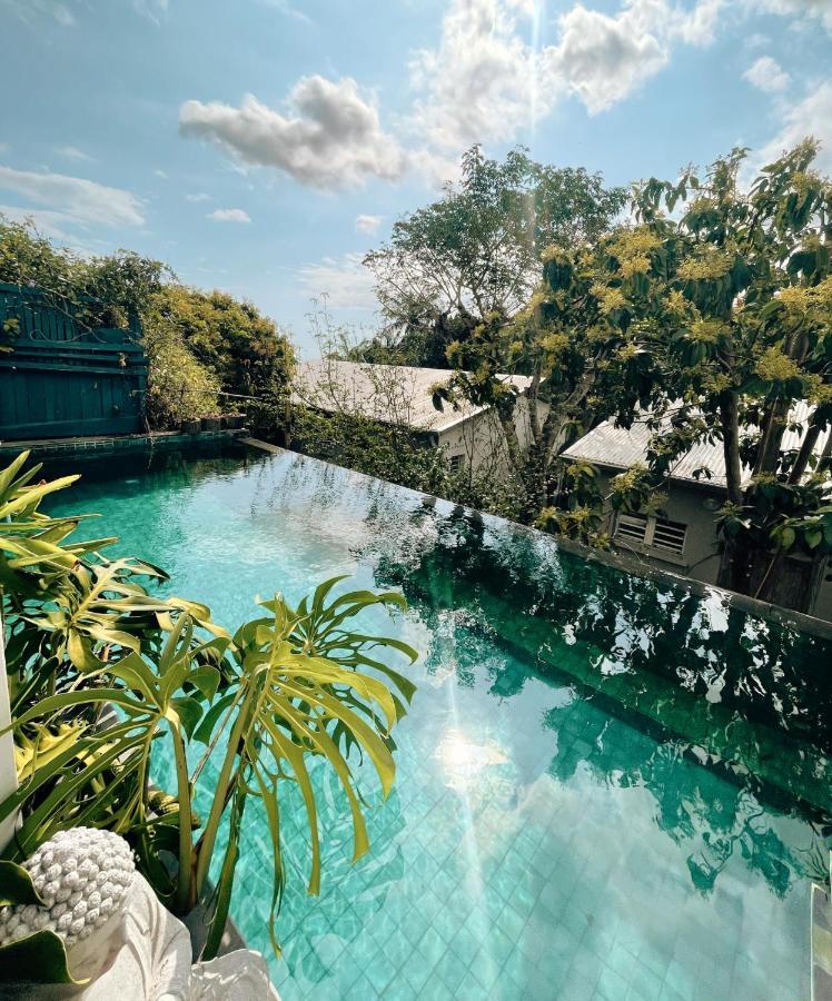 Chambres D'Hotes & Spa Le Jardin De Ravintsara Ravine des Cabris Экстерьер фото